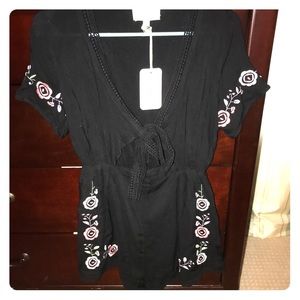 Tie front brand new romper